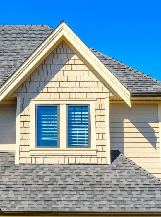 Dayton Ohio roofing contractor - roof installation and repair services